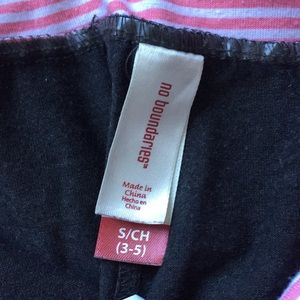 No Boundaries Pants - No Boundaries Grey and Pink Yoga Pants No Boundaries Pants - No Boundaries Grey and Pink Yoga Pants